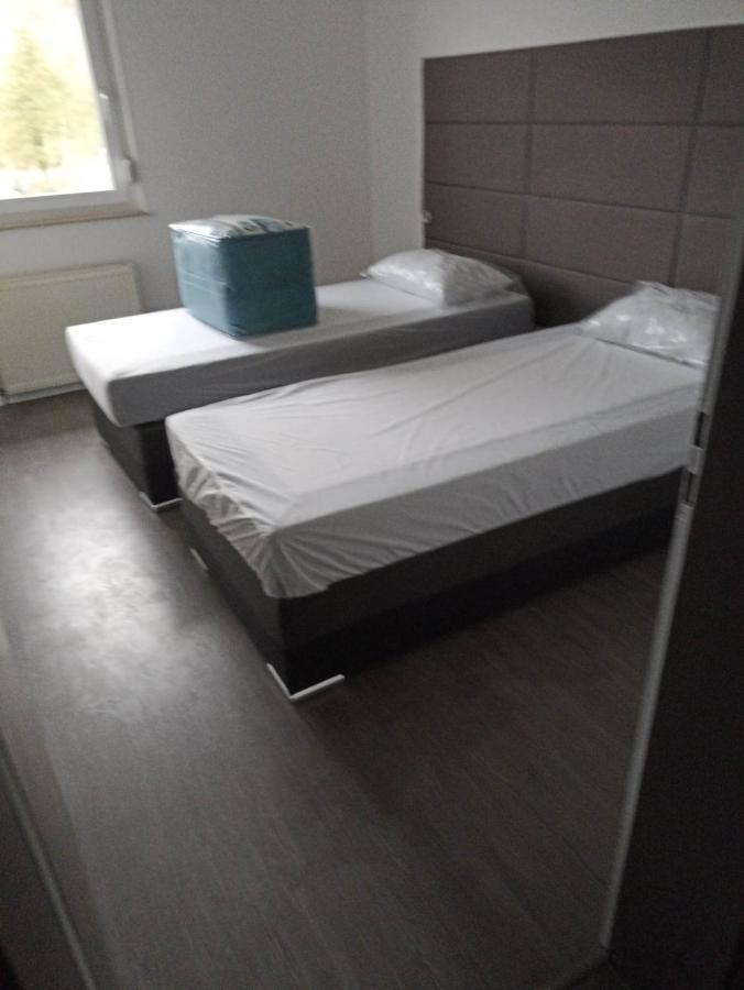 Appartement Gauche Avec Balcon Hargarten-aux-Mines Экстерьер фото